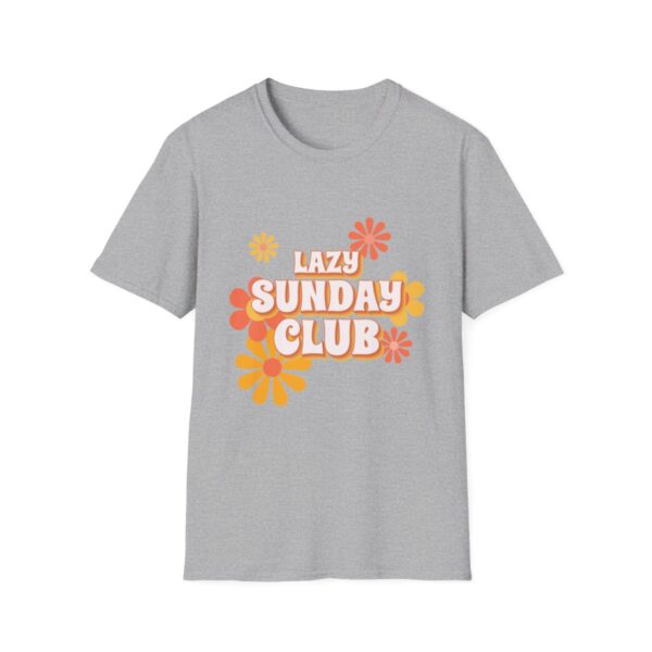 Tričko s potiskem "Lazy Sunday Club" – Připravte se na nedělní pohodu! Unisex softstyle