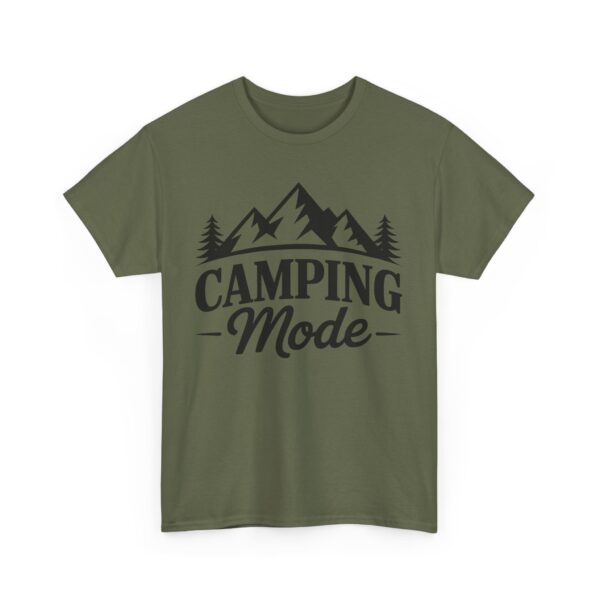 Kempovací tričko s potiskem "Camping Mode" – Přepni na dobrodružství! Unisex tričko z těžké bavlny - Image 5